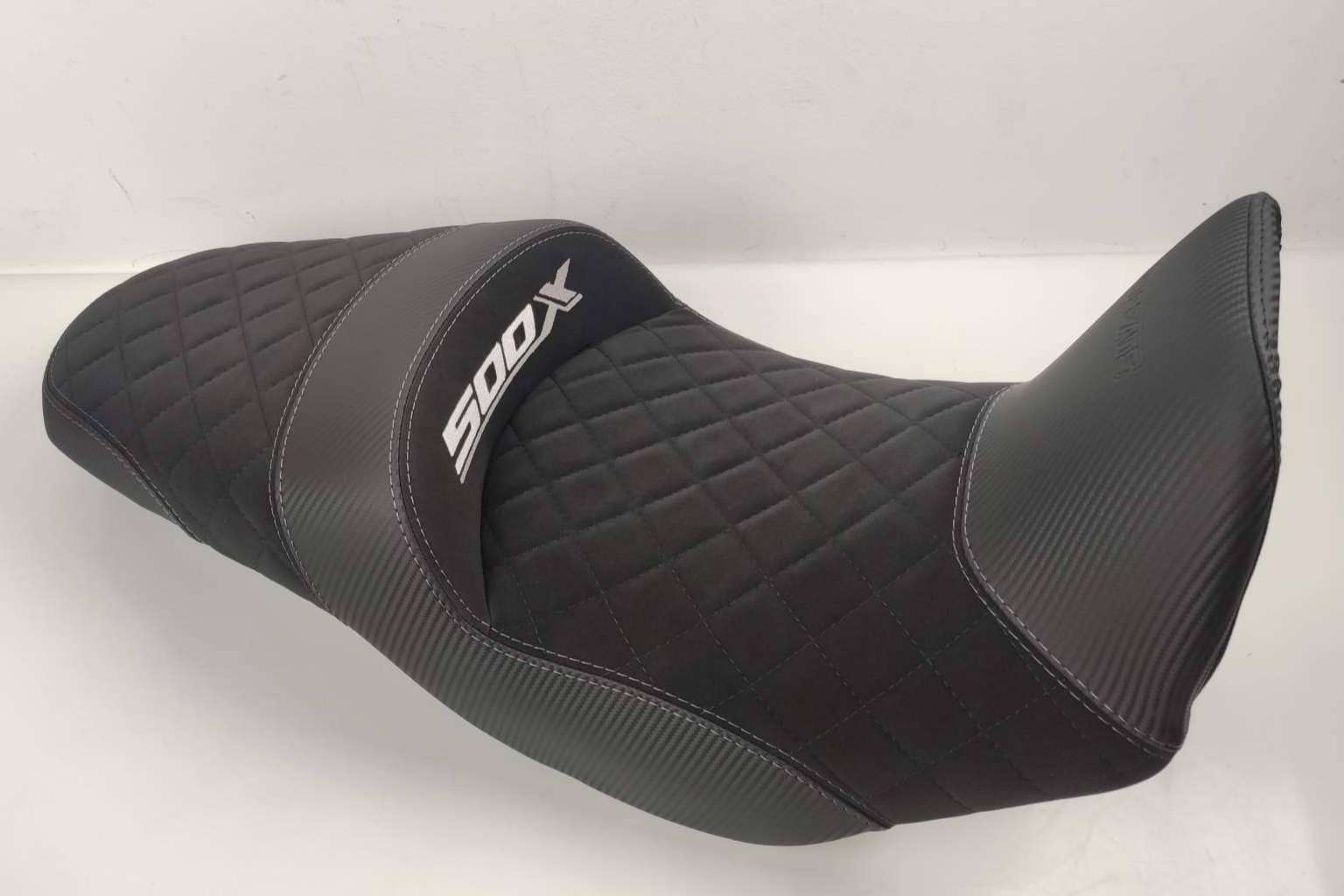 Comodidad con los asientos de moto de JM-FUNDAS