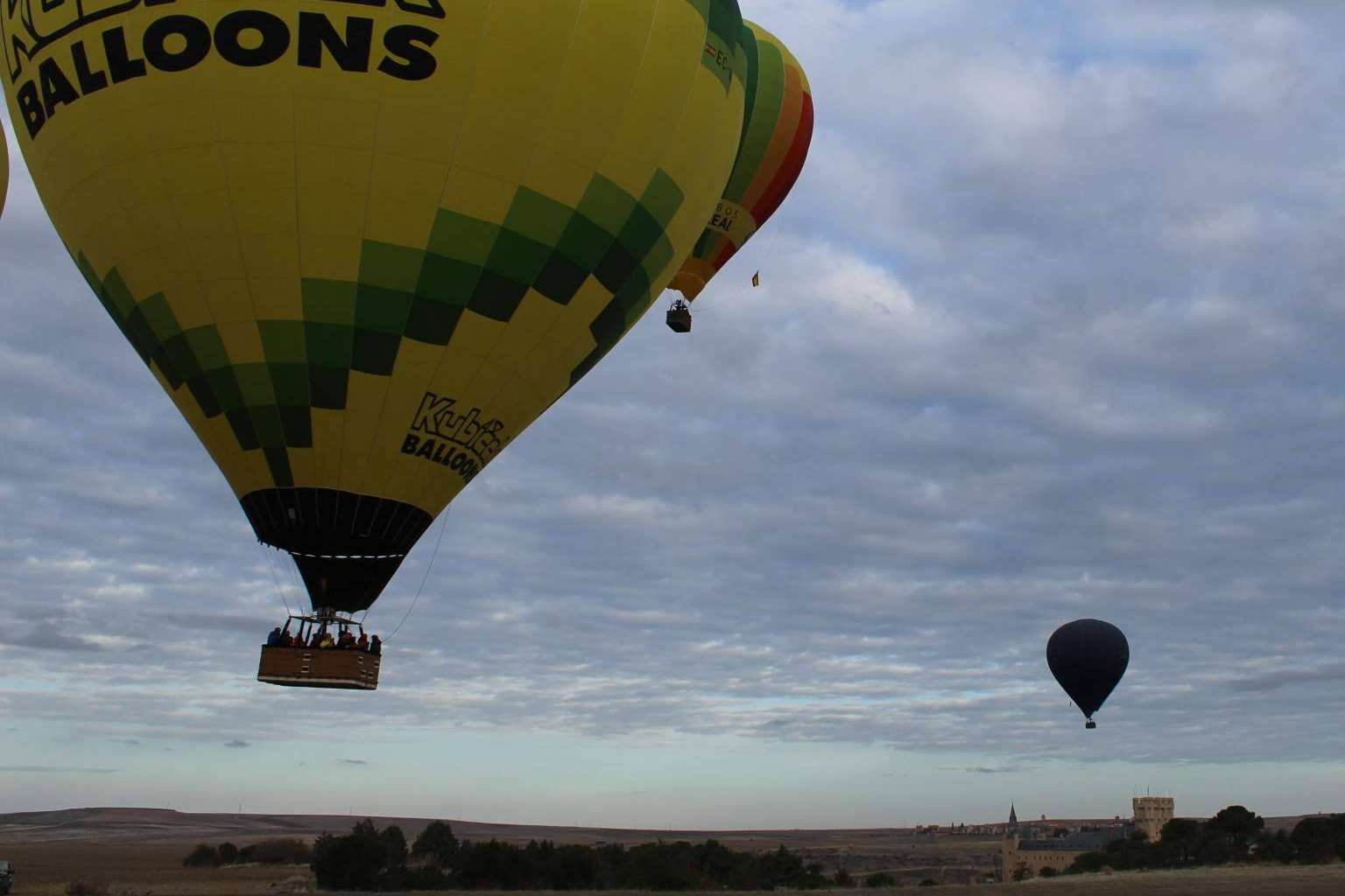 EoloFLY expone los mejores destinos para paseos en globo