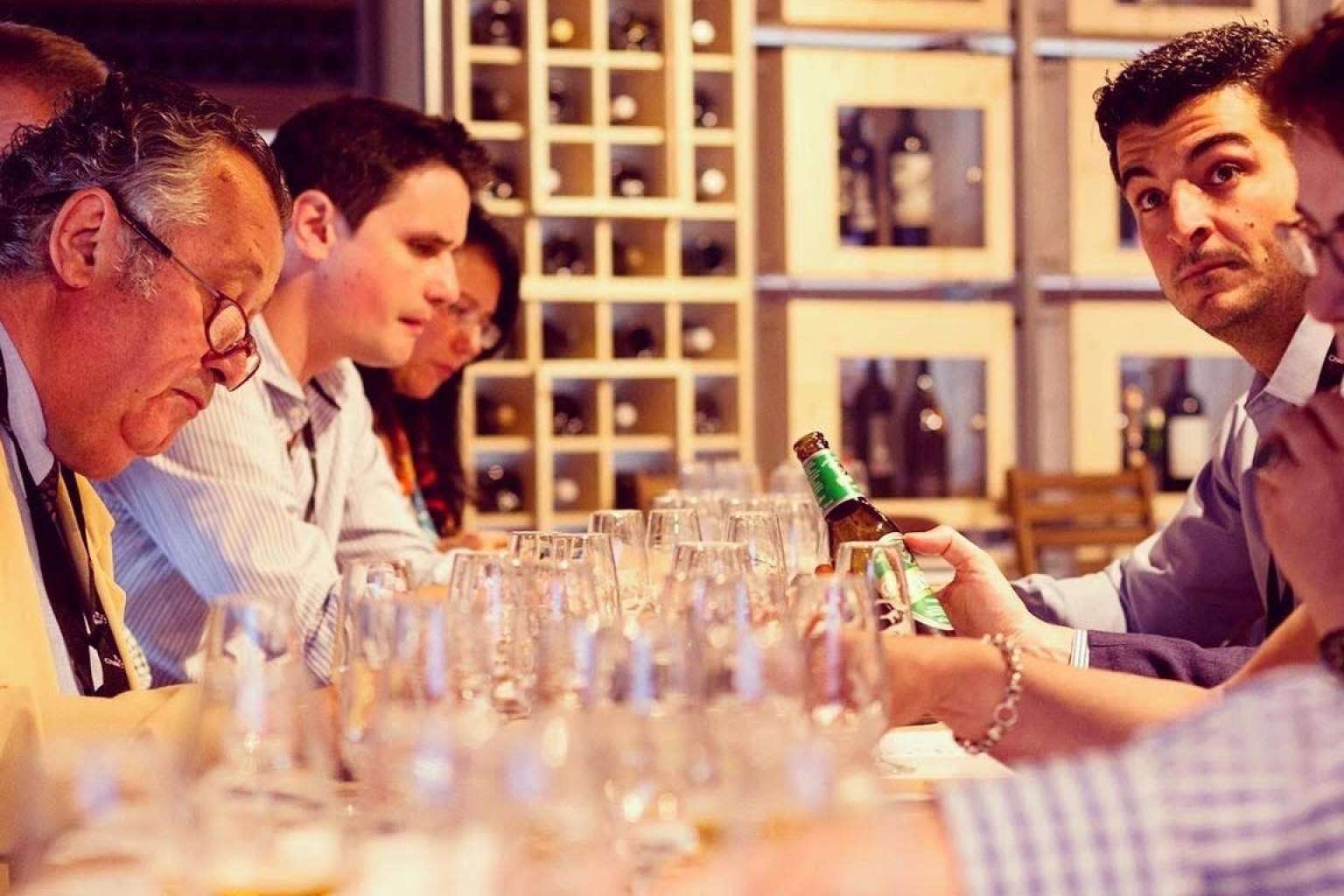 Vinopremier y su servicio experiencial con las catas de vino, cervezas y destilados