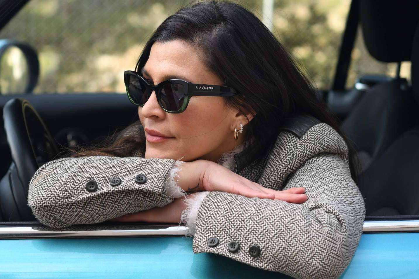 ¿Por qué es importante tener una lente polarizada en las gafas de sol?