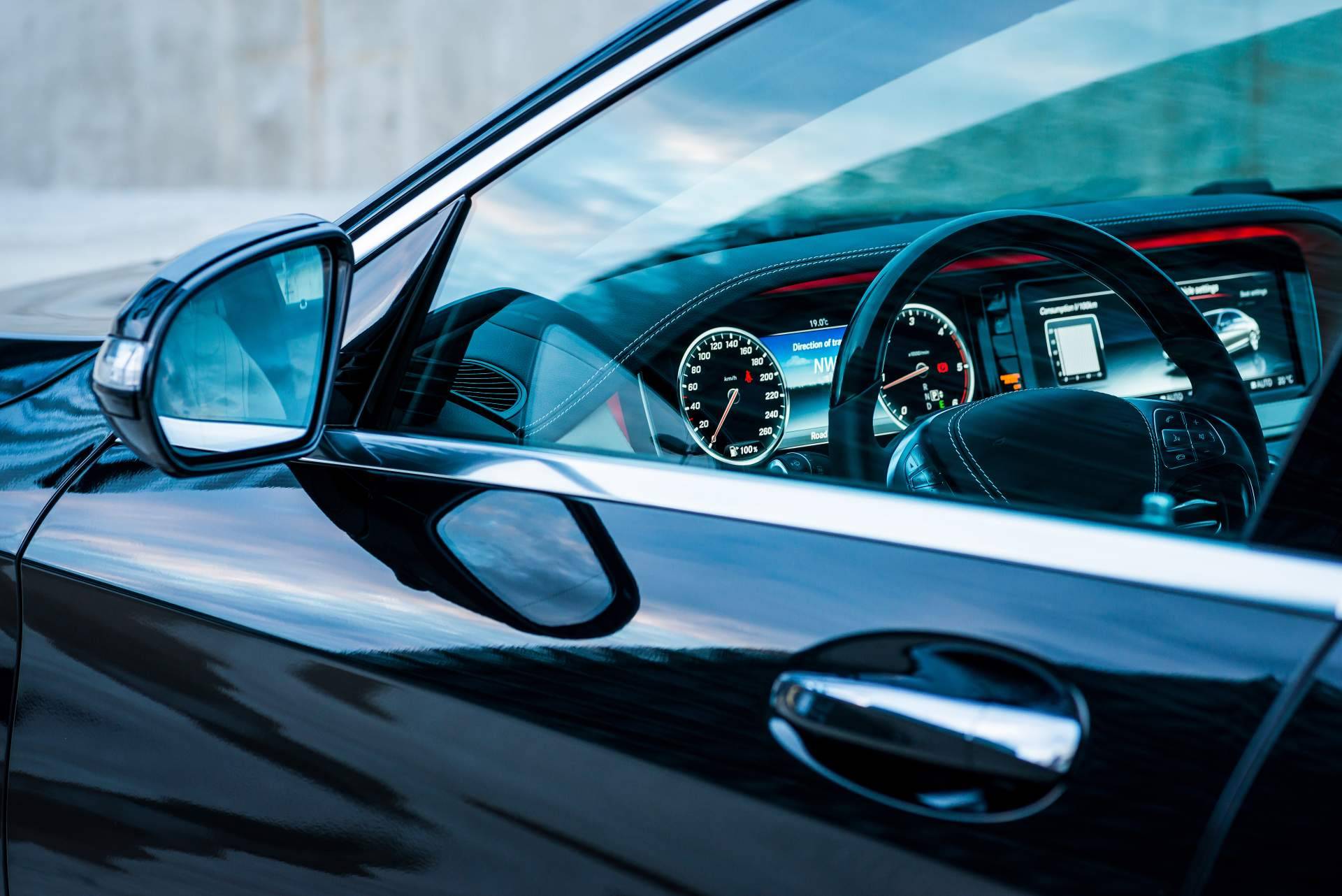 Ventajas de comprar coche de lujo con Radikal Cars