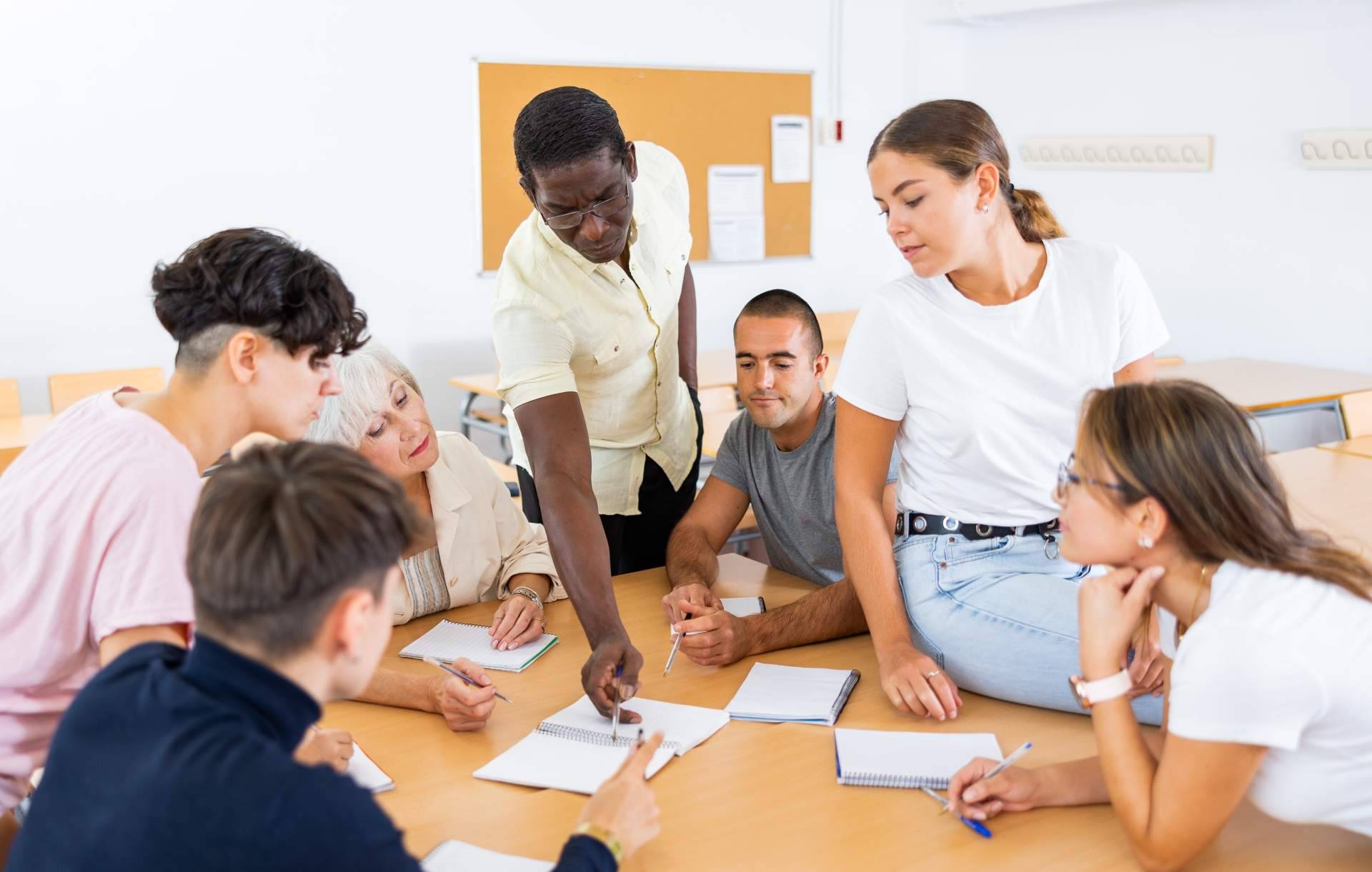 Enseñalia ofrece algunos de los mejores destinos y colegios para realizar un curso escolar en el extranjero