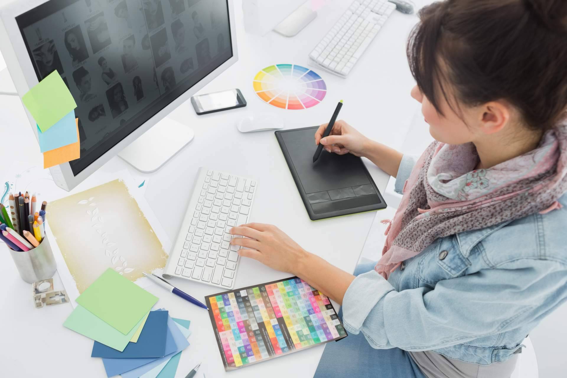 Startidea dispone de servicios de diseño y rediseño de la imagen corporativa de una empresa