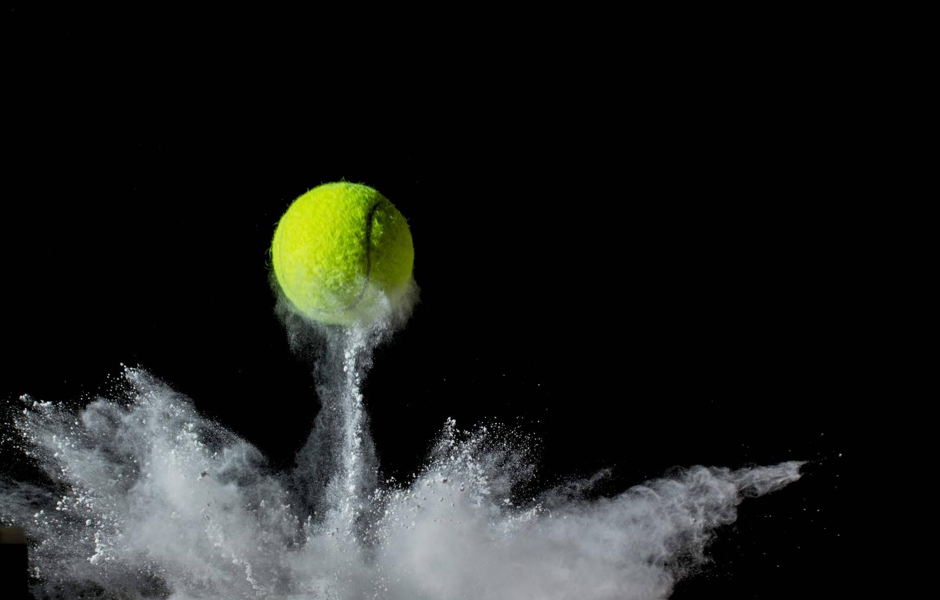 Generar consciencia sobre la durabilidad e impacto ambiental de las pelotas de tenis compartiendo algunos datos