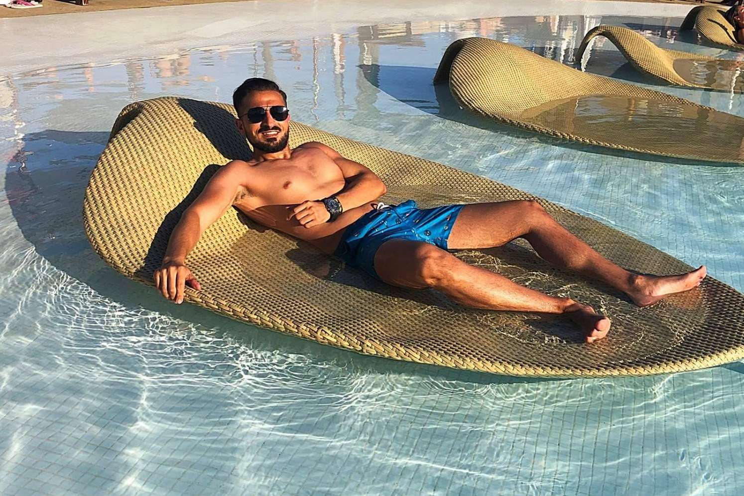 En España y Europa, Ahmad Razo es un empresario de éxito