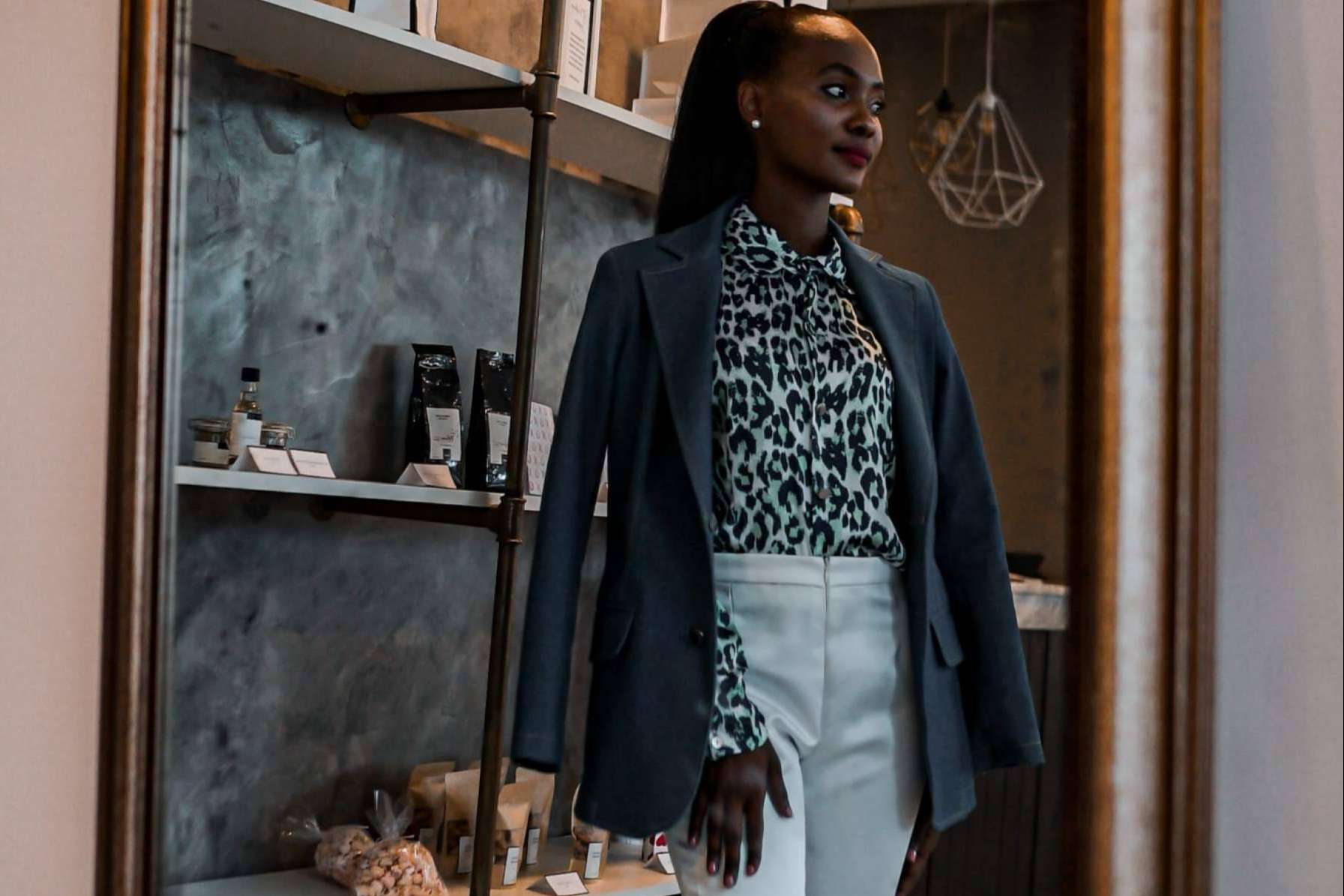 La visión sostenible de Masum Karimi en cuanto a la moda del futuro para mujeres