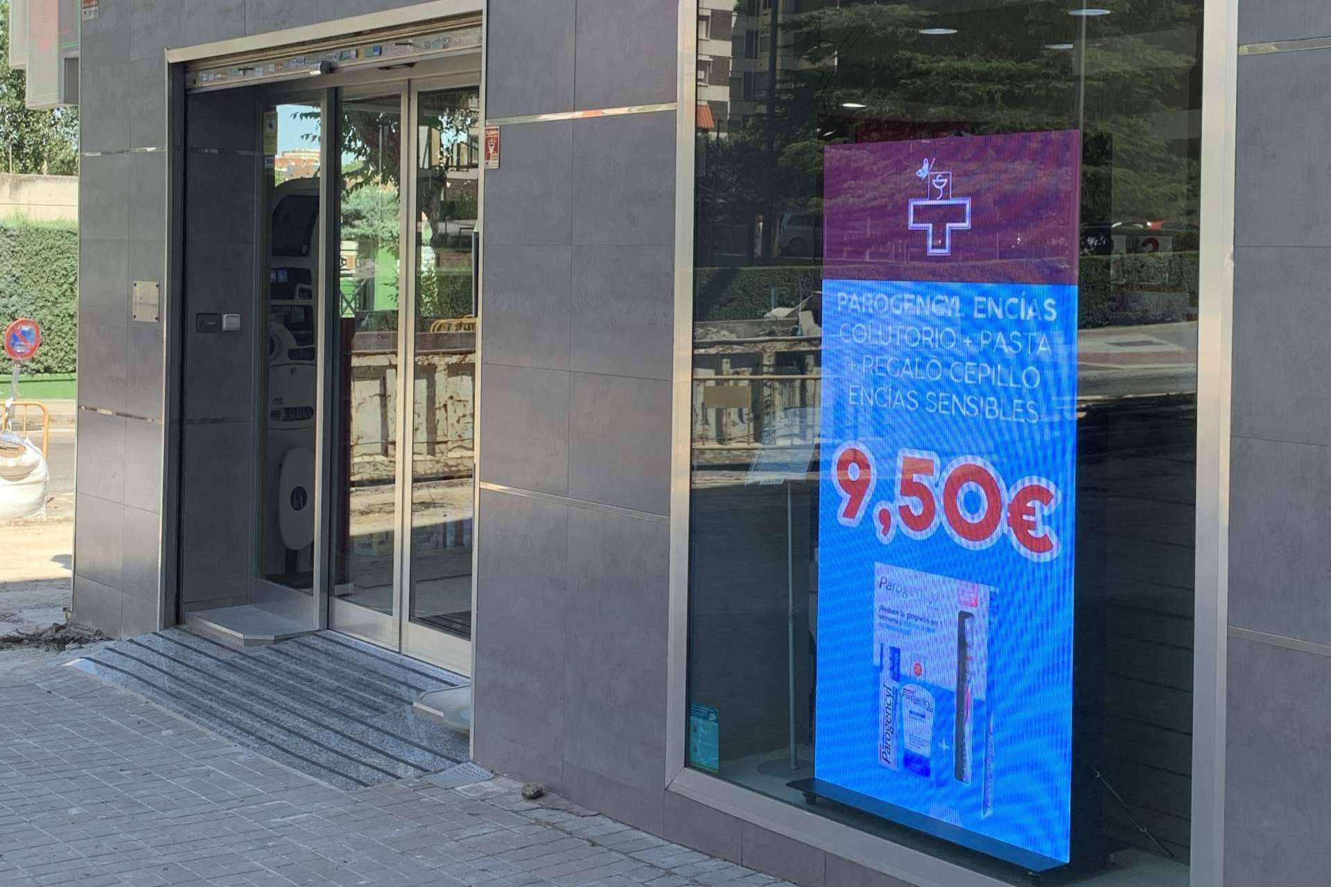 Captar la atención de los clientes potenciales mediante pantallas LED para negocios, de la mano de Pantatronic