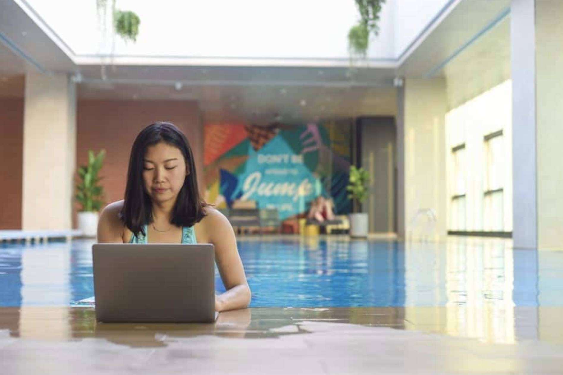 Especialistas en diseño de interiores para oficinas con la metodología Agile Office, por DXMID