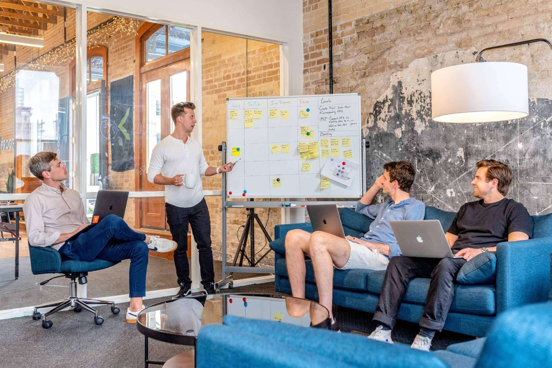 Feel Marketing, la agencia del momento que produce contenidos de valor en más de 52 idiomas