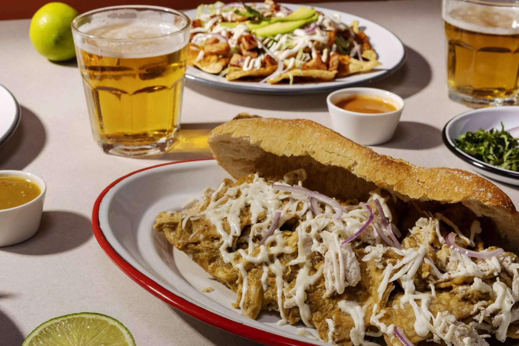 La firma Malacopa llega a Madrid con chilaquiles directo a casa