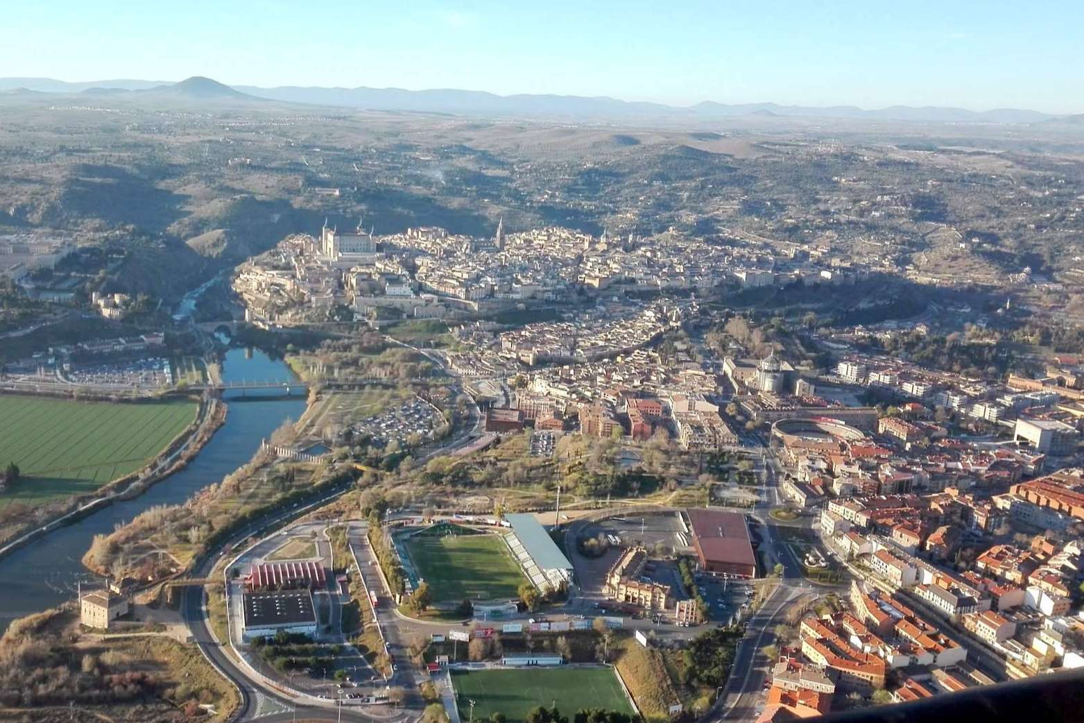 Montar en globo sobre una ciudad patrimonio de la humanidad como Segovia, una oportunidad de EoloFLY