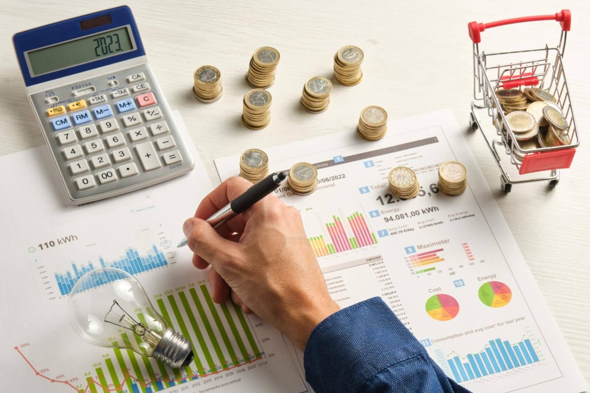 El consumo de luz a 0 € con Solar Tres60