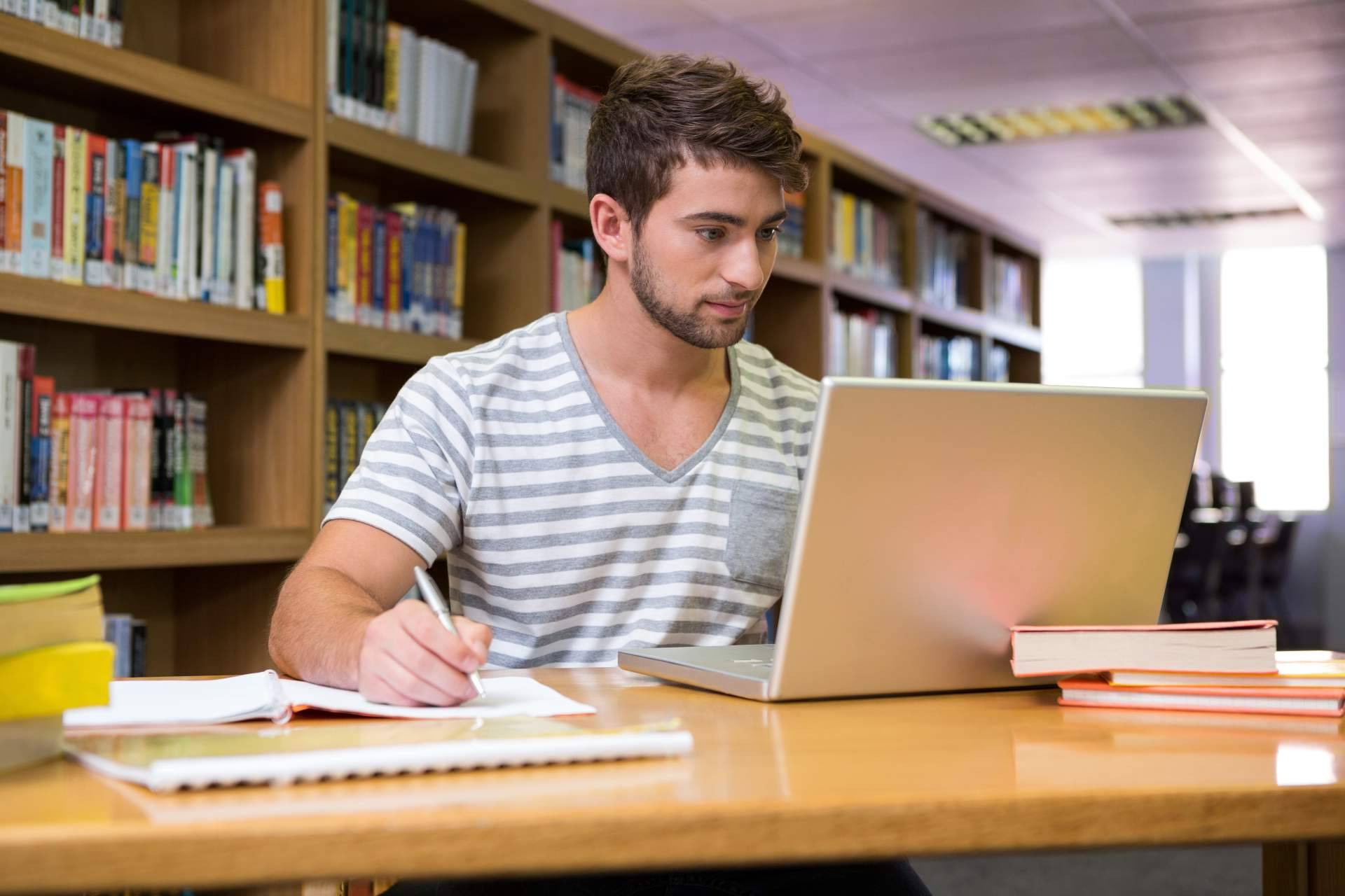 Portátiles para estudiantes a precios asequibles con OrdenadorOutlet.es
