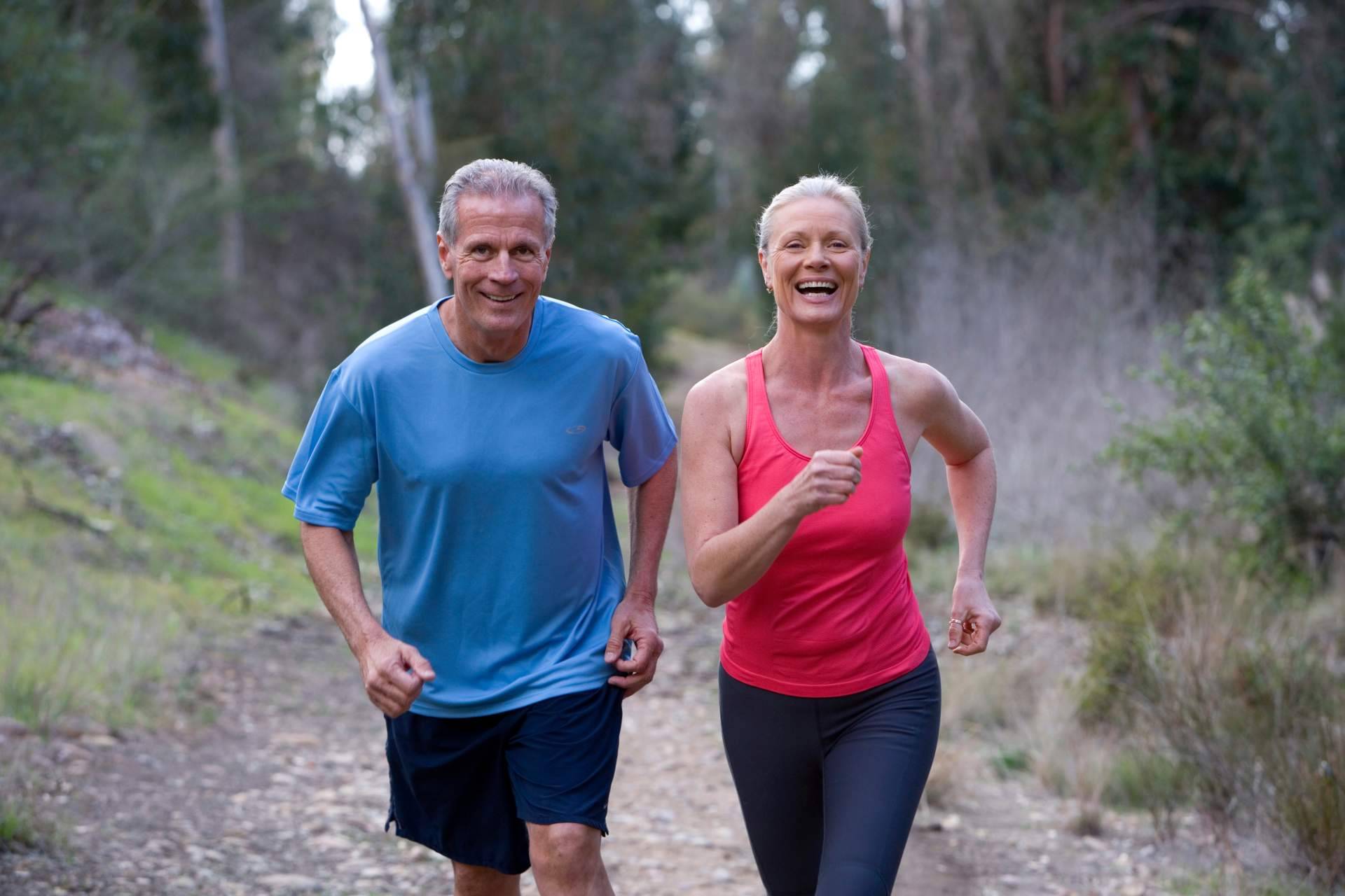 ¿Por qué es tan importante el entrenamiento fitness a partir de los 50 años?, por Salud & Fitness