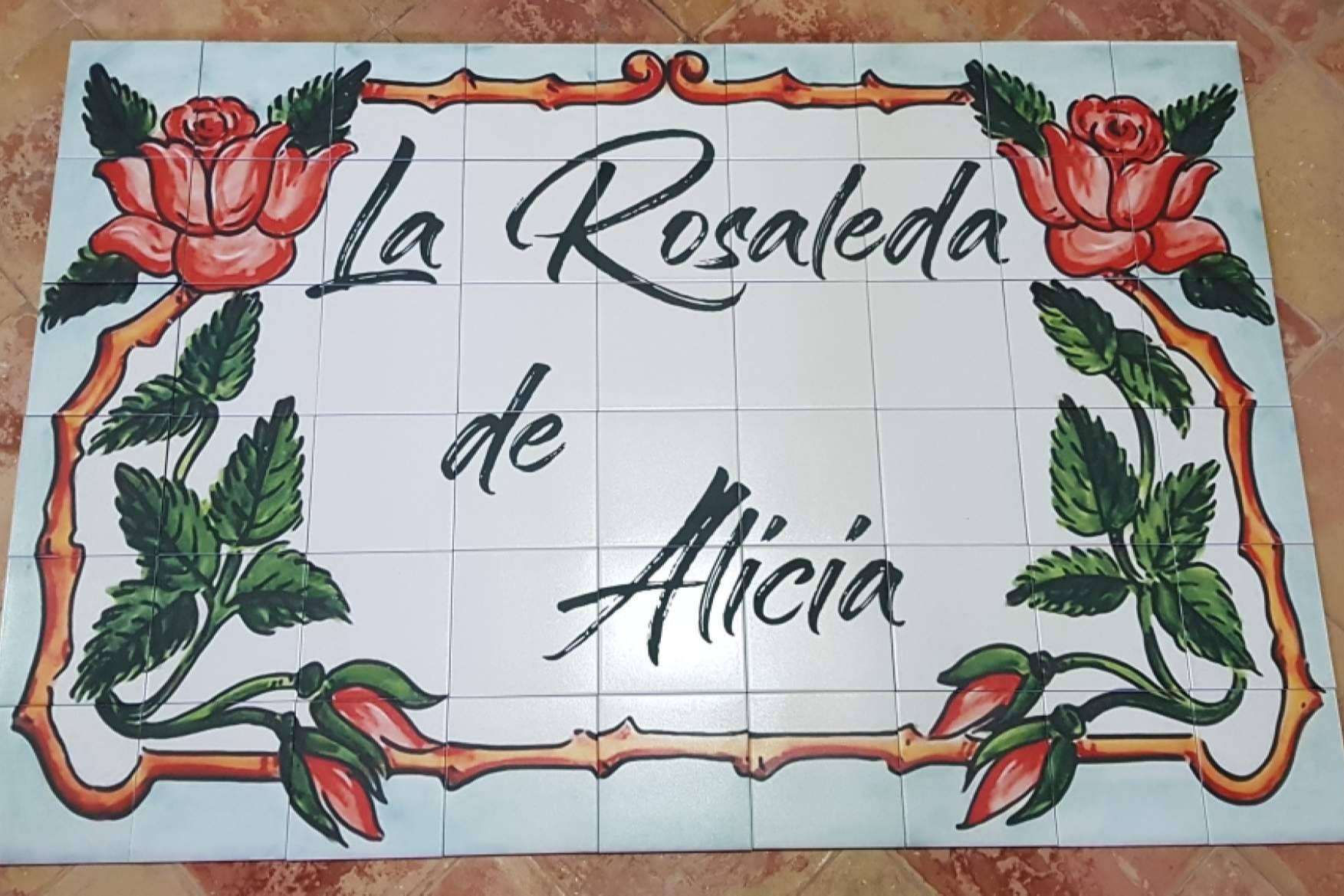 Creadores especializados en azulejos personalizados con Sumiseran