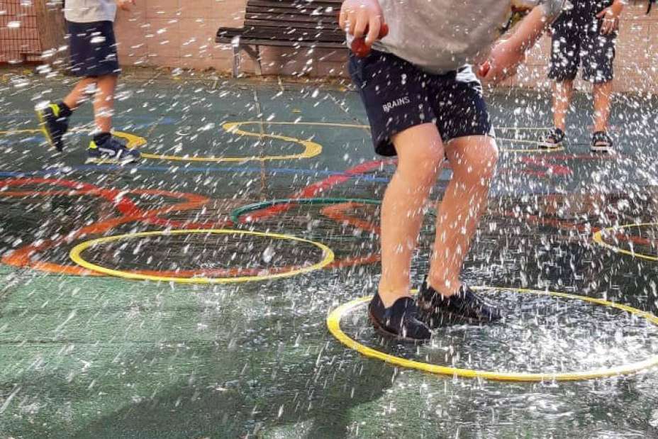 ¿Cuáles son las ventajas del summer camp para los niños de Brains Nursery Schools?