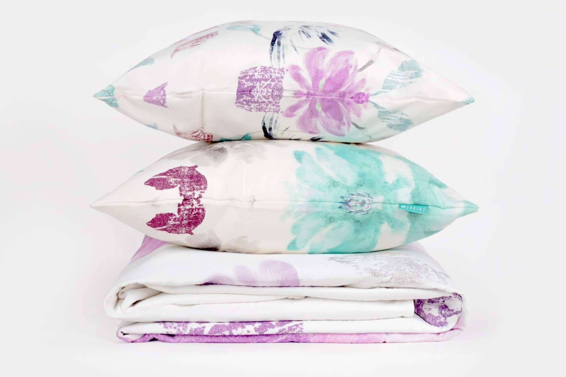 Cuáles son las cualidades de SOKIOS en su variada colección de colchas y cubrecamas
