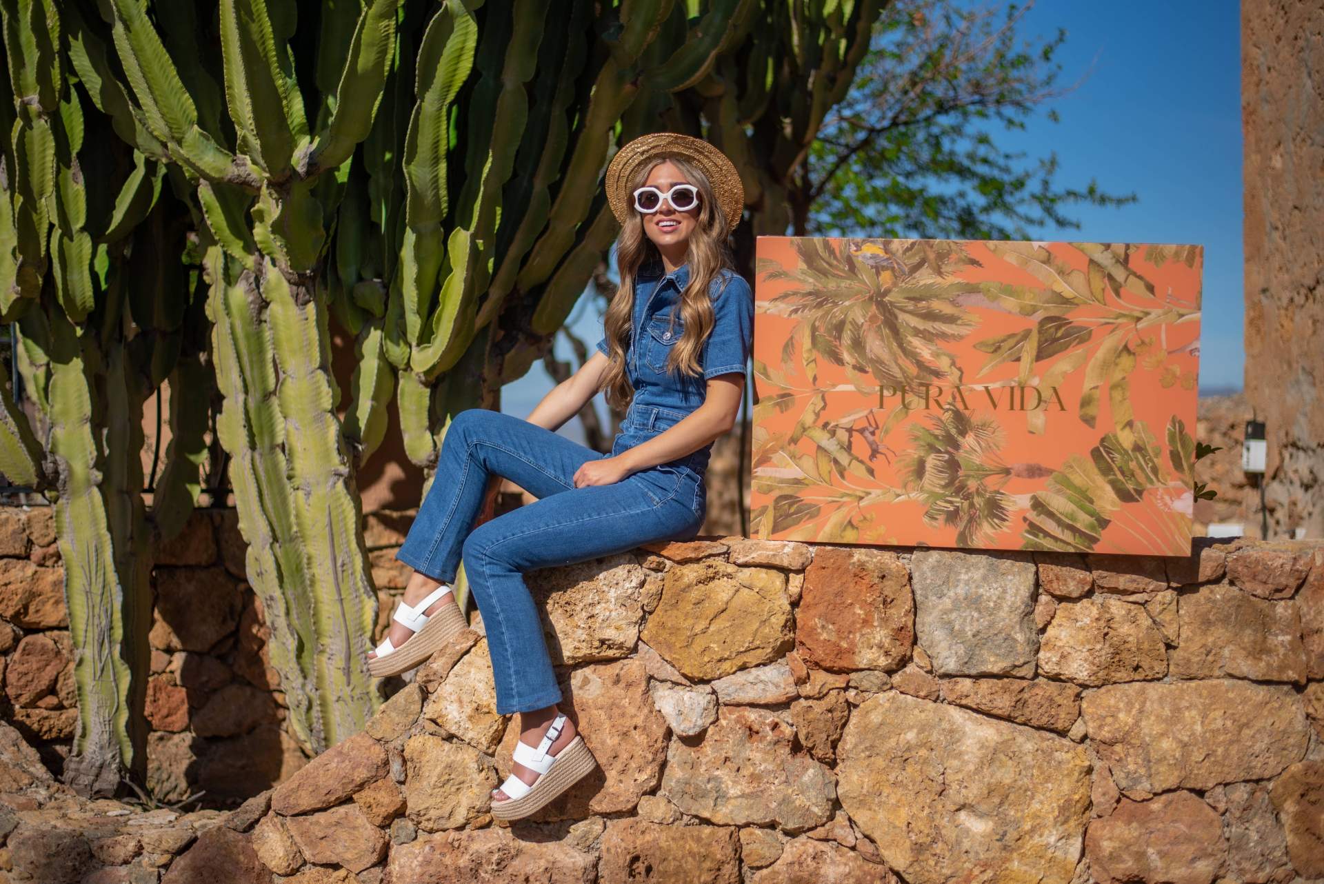 La marca PURAVIDA Shoes regala semillas con sus cómodas sandalias