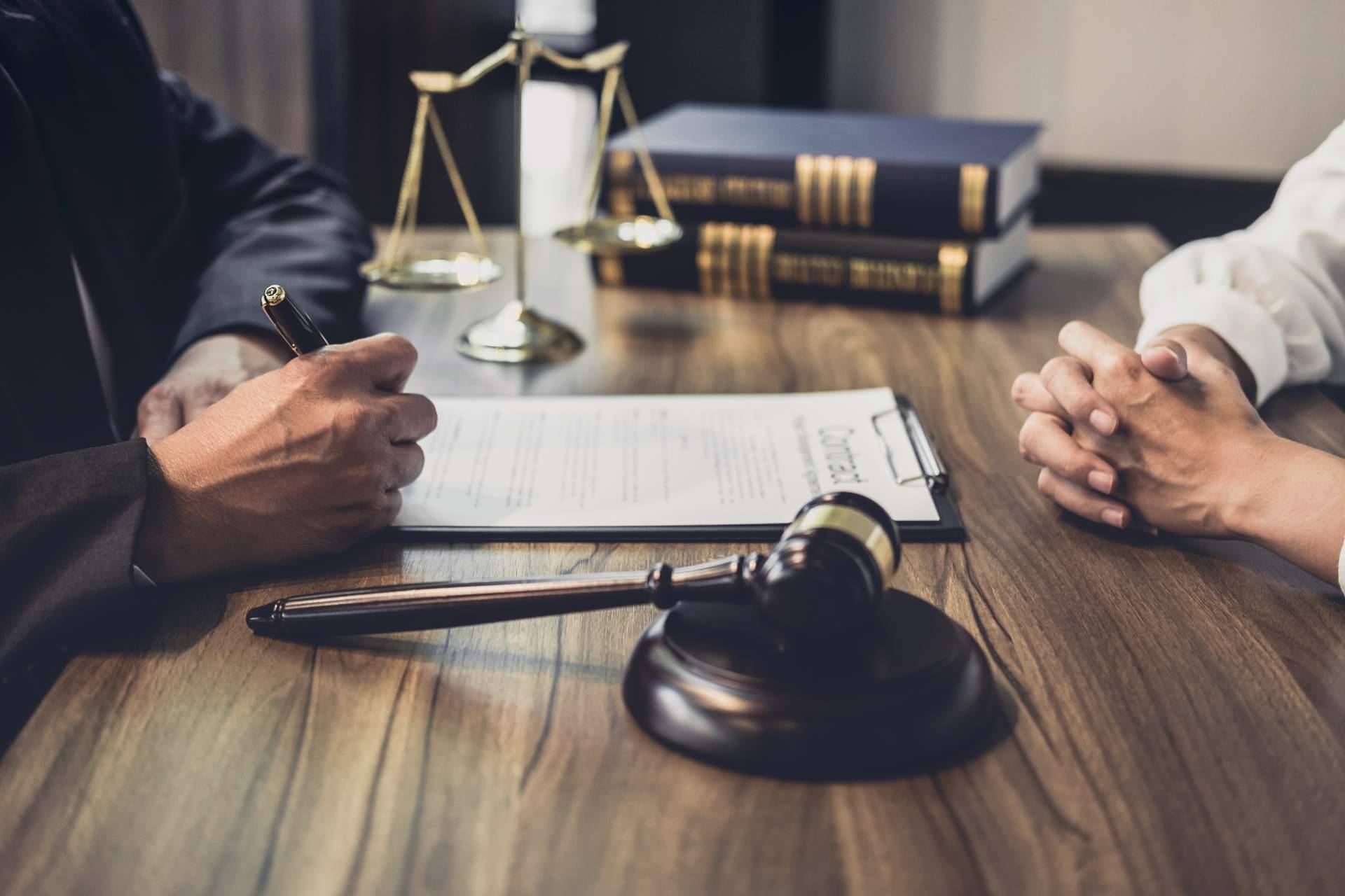 ¿Dónde encontrar expertos en el trámite del pago de la legítima? Abogados Herencias Barcelona