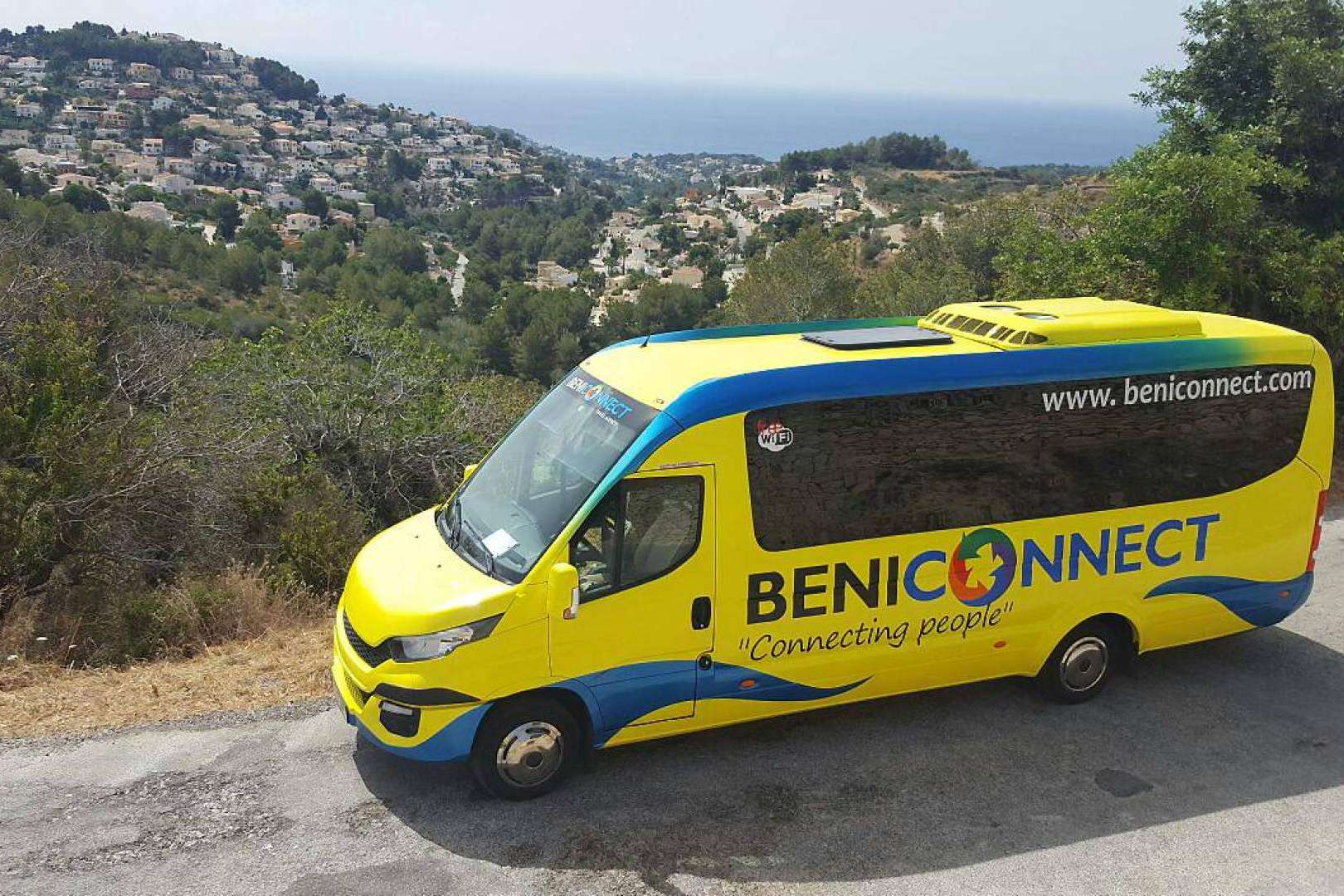 Contratar servicios de traslados a los aeropuertos con Beniconnect