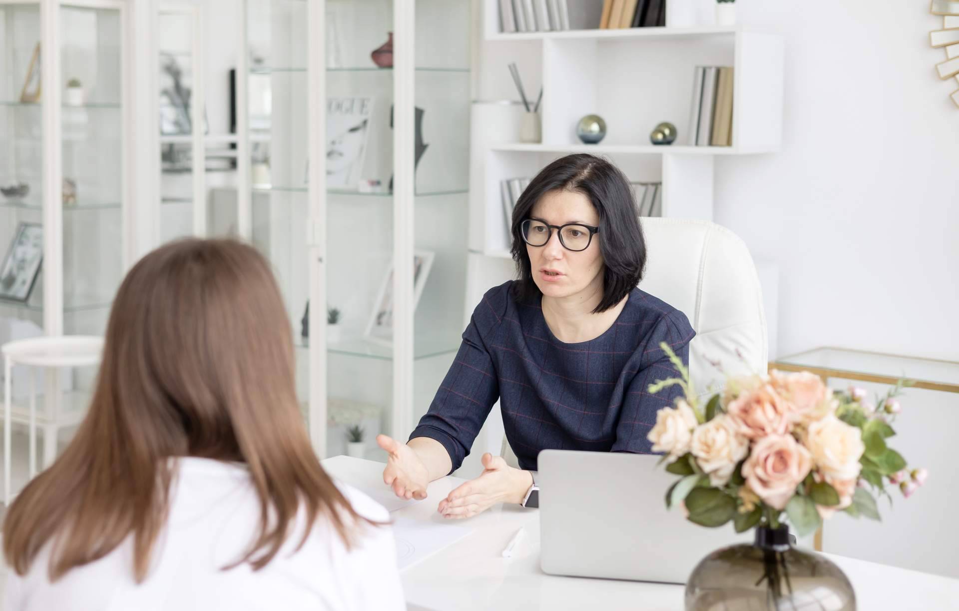Qué es la terapia EMDR Madrid y cuáles son sus aplicaciones