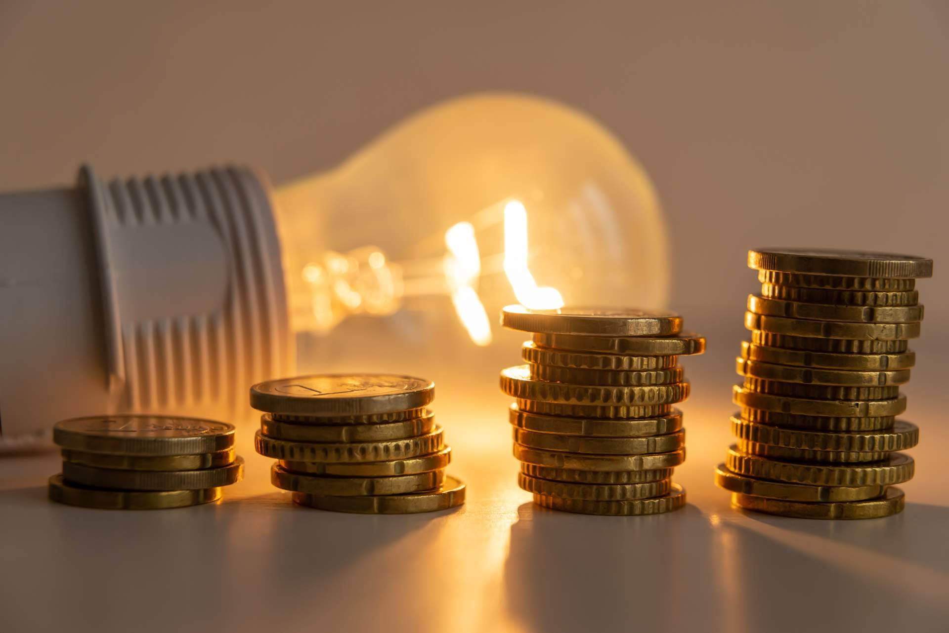 El comparador de tarifas de luz que ayuda a ahorrar en verano, Tarífalo