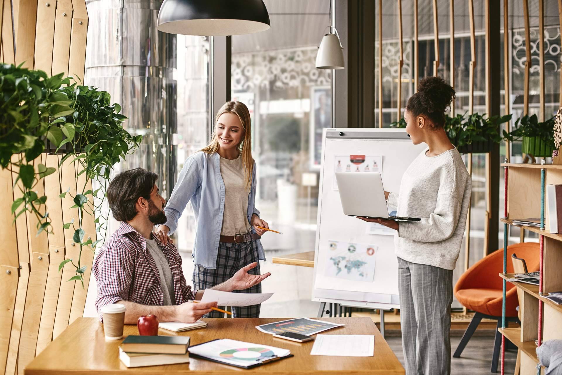 Posicionar pequeñas tiendas o pymes en internet con la agencia de marketing online Indexeo