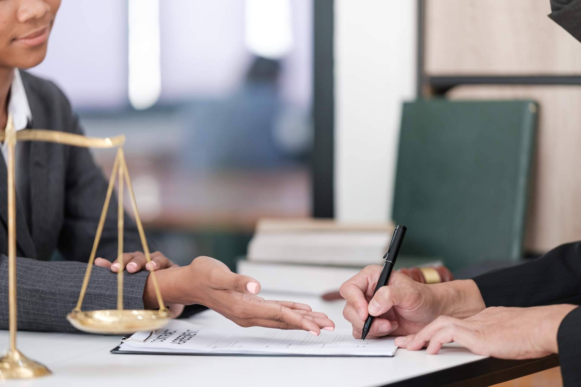 Asesoramiento de Legalcity para migrar a España