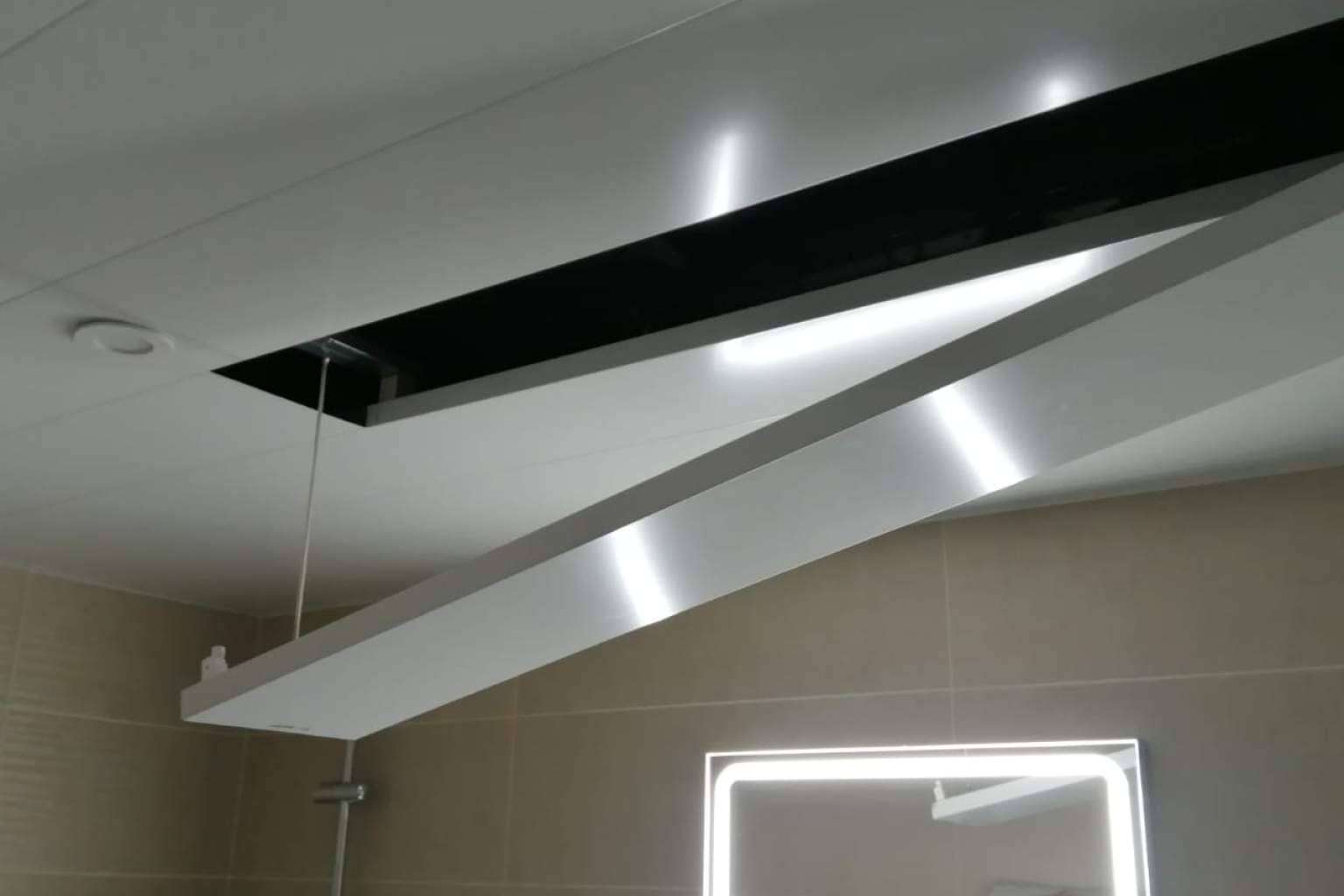 DILUVID innova con puertas y tapas imantadas para techos de aluminio