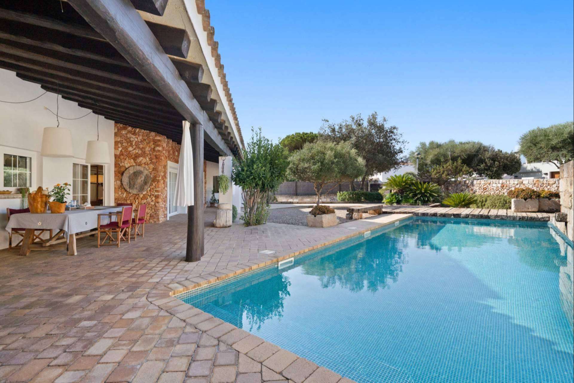 Ventajas de adquirir una casa en Menorca