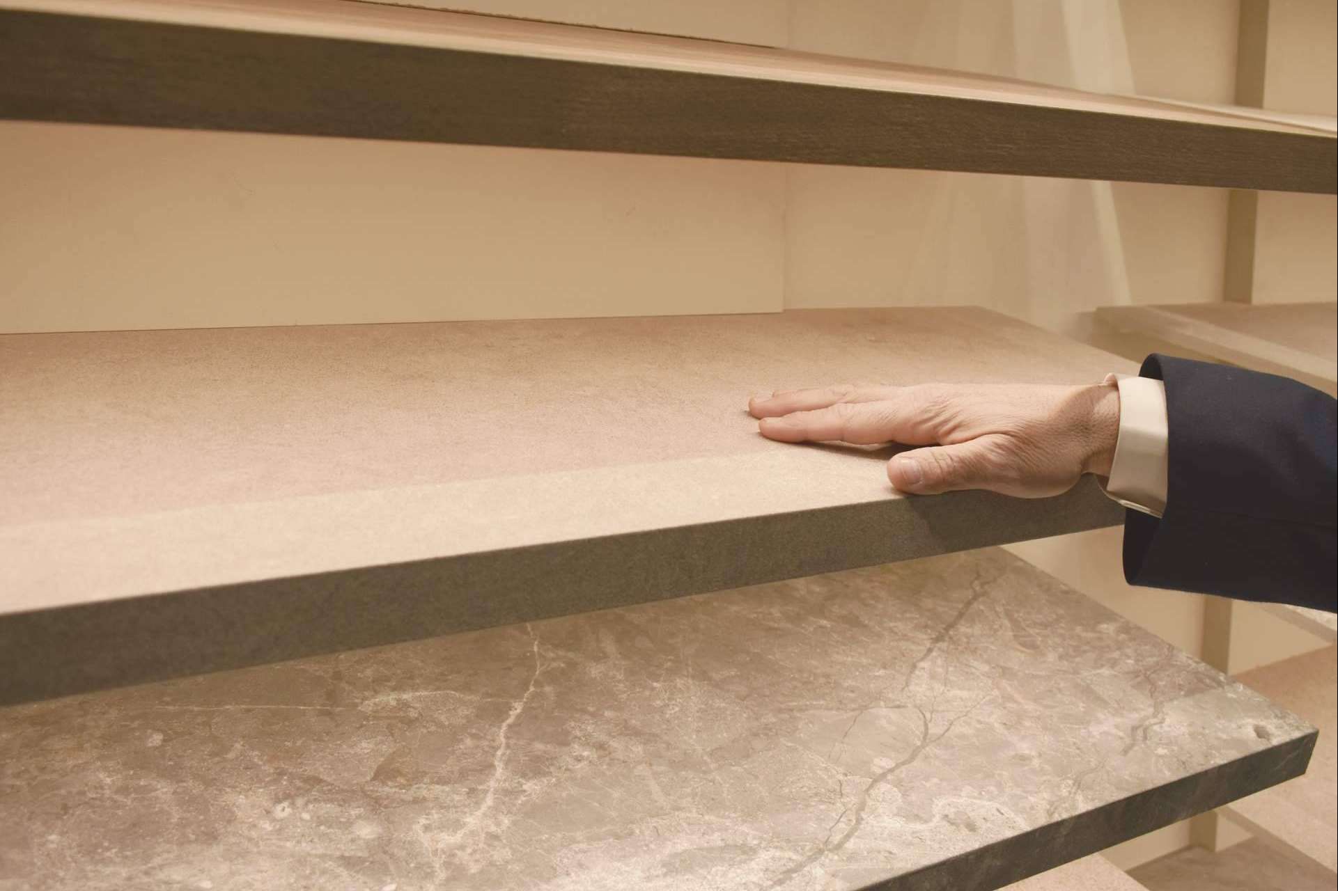 Interazulejo muestra su oferta de suelos de exterior antideslizantes