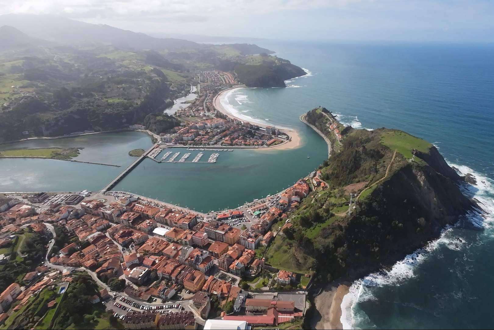 Consejos útiles para ser un buen piloto y aprender a volar en avioneta en Asturias