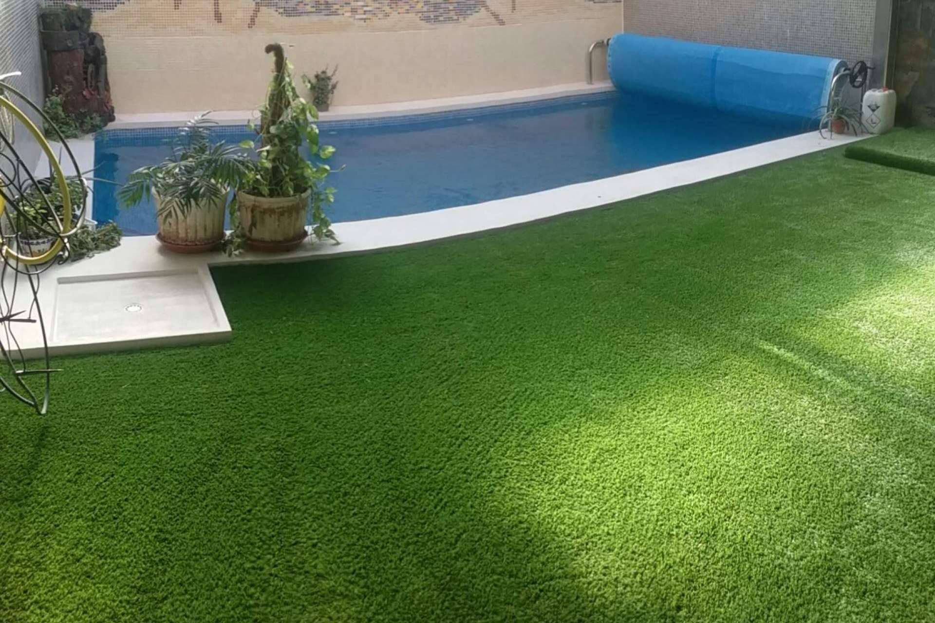 Césped artificial para terrazas y balcones con la calidad que proporciona Albergrass