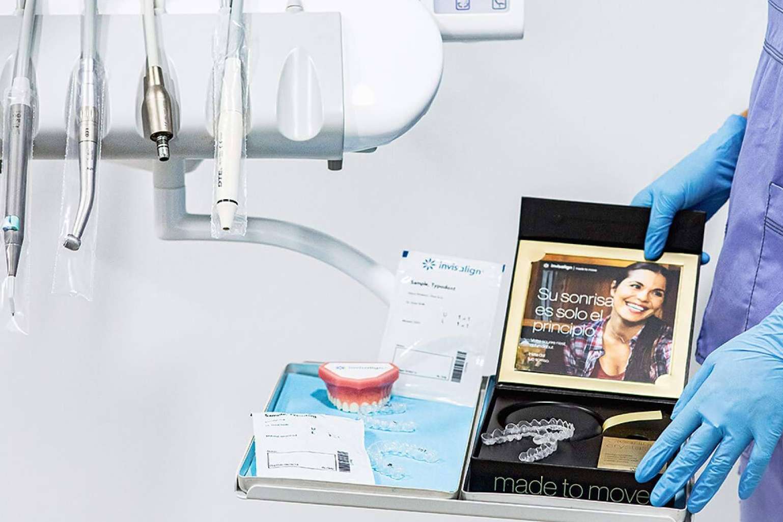 ¿Qué tipos de prótesis dentales recomiendan en la Clínica Dental Dentinos?