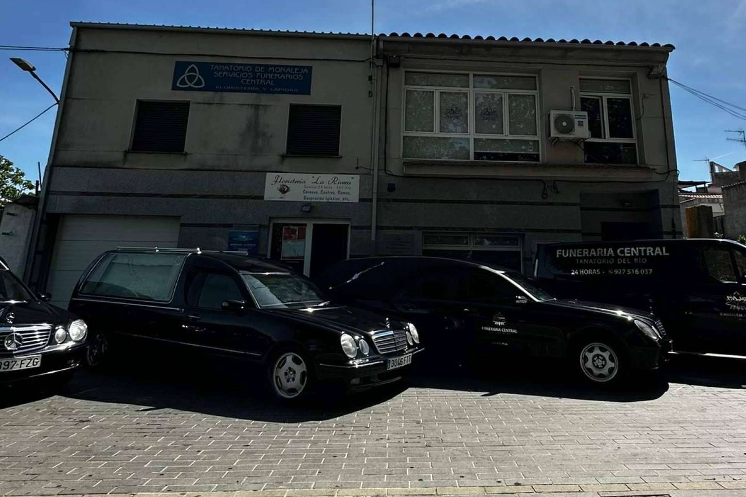 El tanatorio Moraleja ofrece un servicio funerario completo con recogidas en todo el territorio español