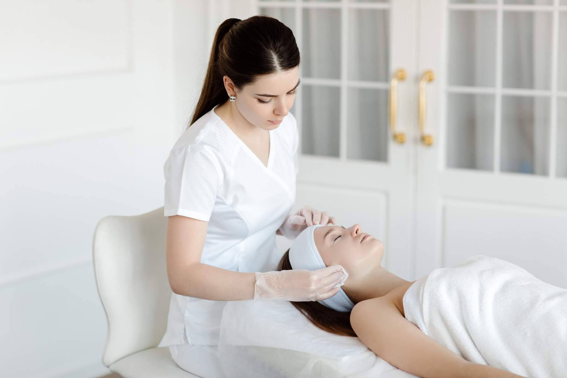 Una experiencia completa y personalizada con el centro de tratamiento medicina estética, Auroom