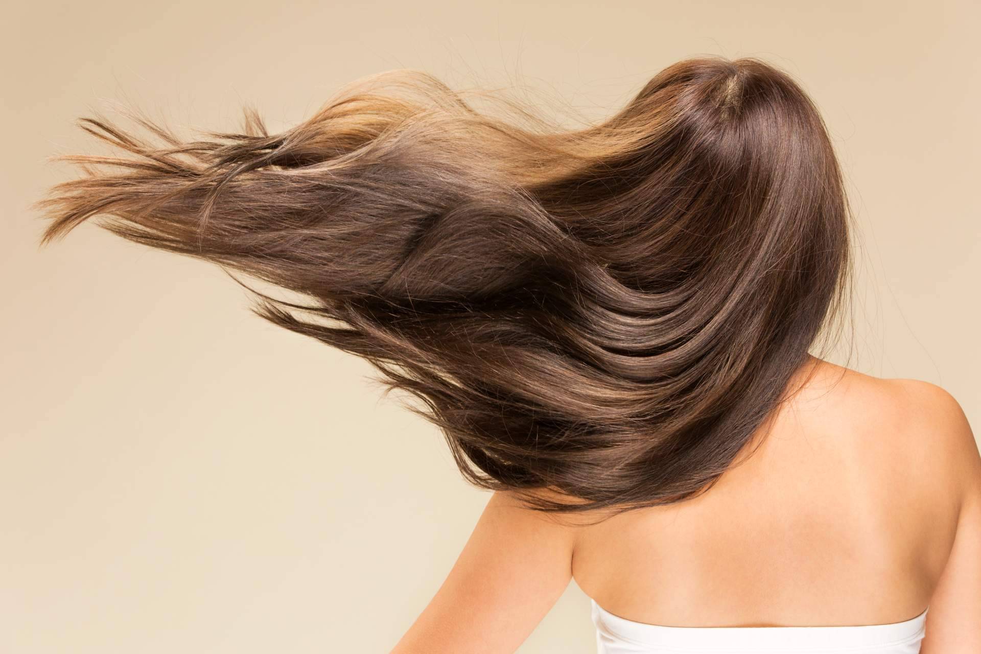 Recuperar la densidad capilar perdida mediante los tratamientos especializados para la alopecia difusa de MC360