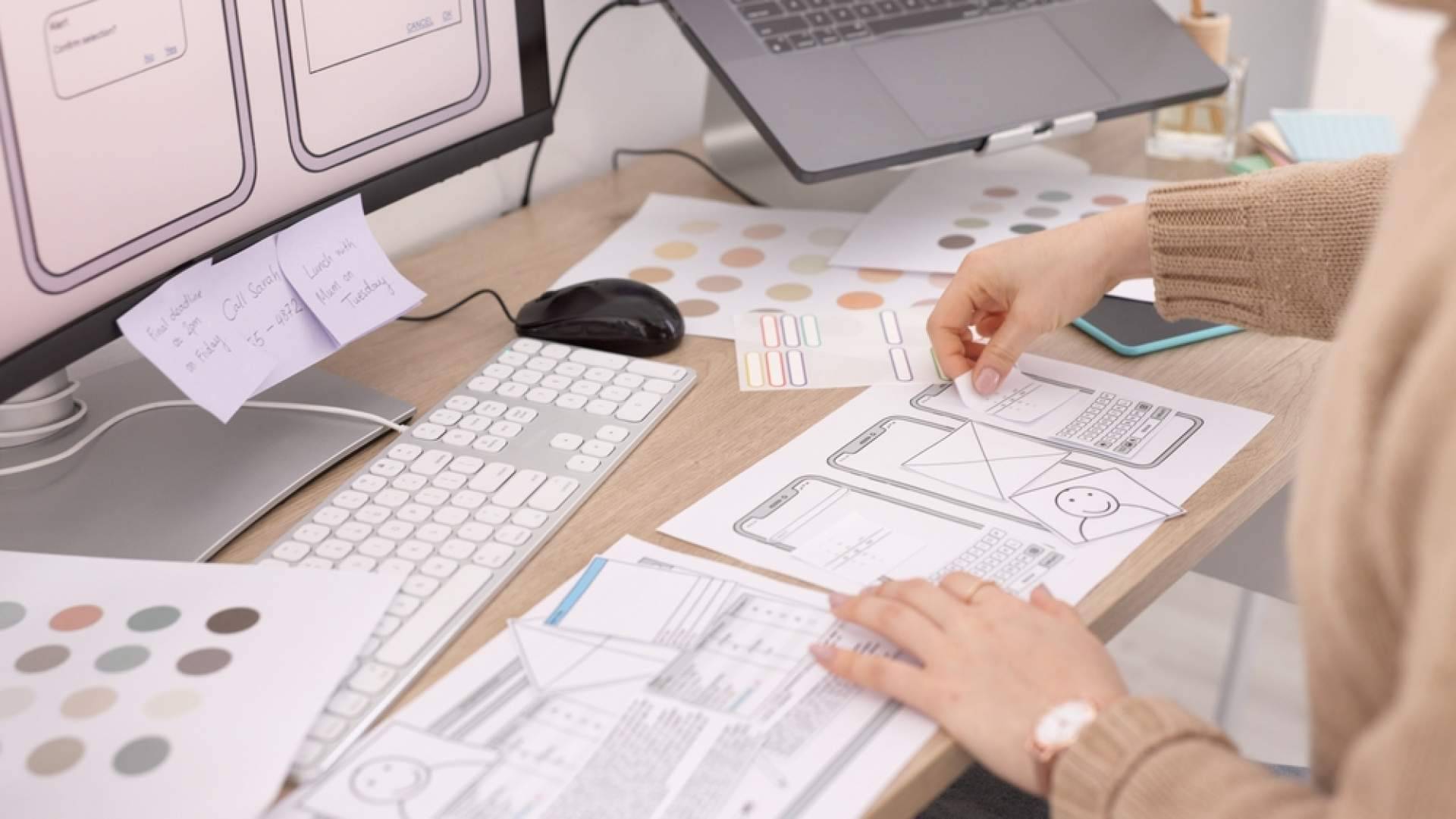 AIFINDY proporciona herramientas de inteligencia artificial para el diseño de logos