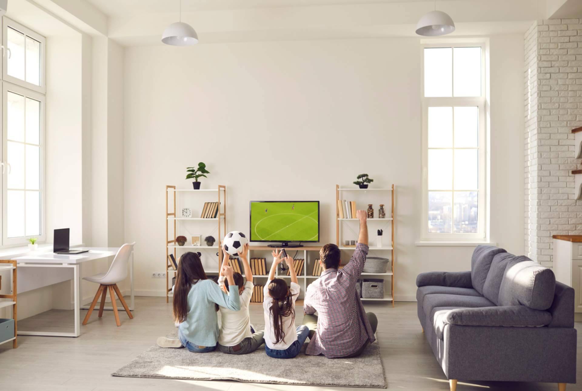 Magnificar las emociones con la gran pantalla de TCL TV XL COLLECTION