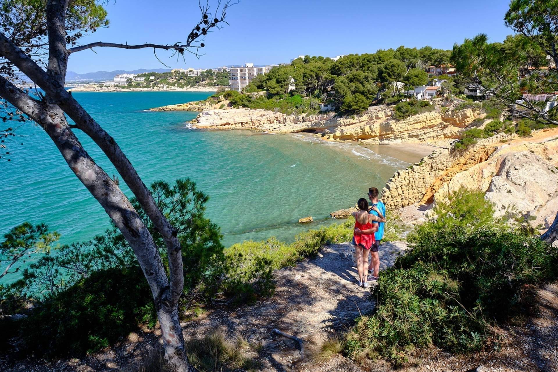 En los cuatro primeros meses del año los municipios de la AMT Sol y Playa recibieron al 9,6 % de los turistas internacionales llegados a España