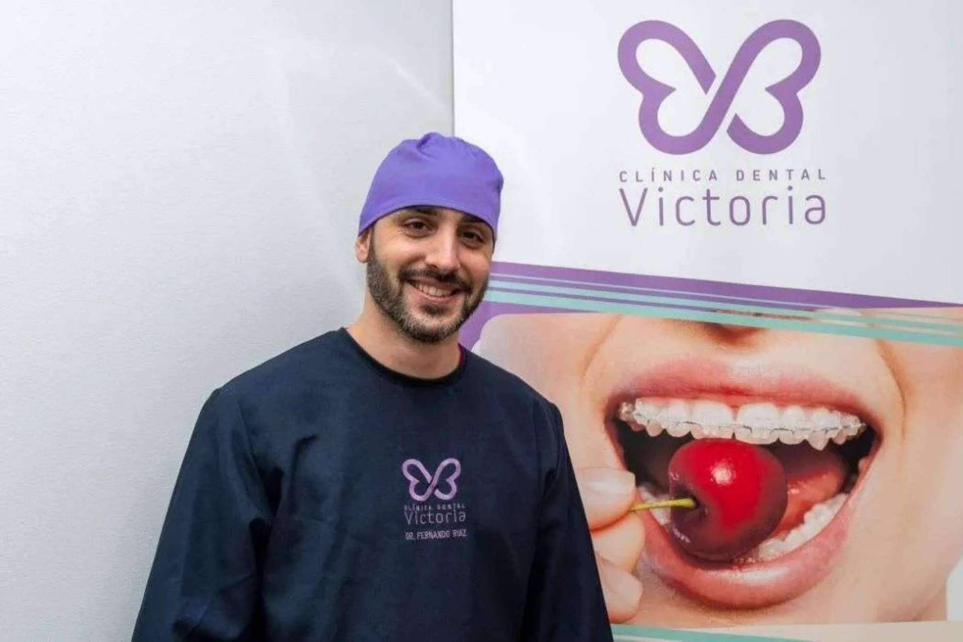 La popularidad y el extenso catálogo de tratamientos de Clínica Dental Victoria
