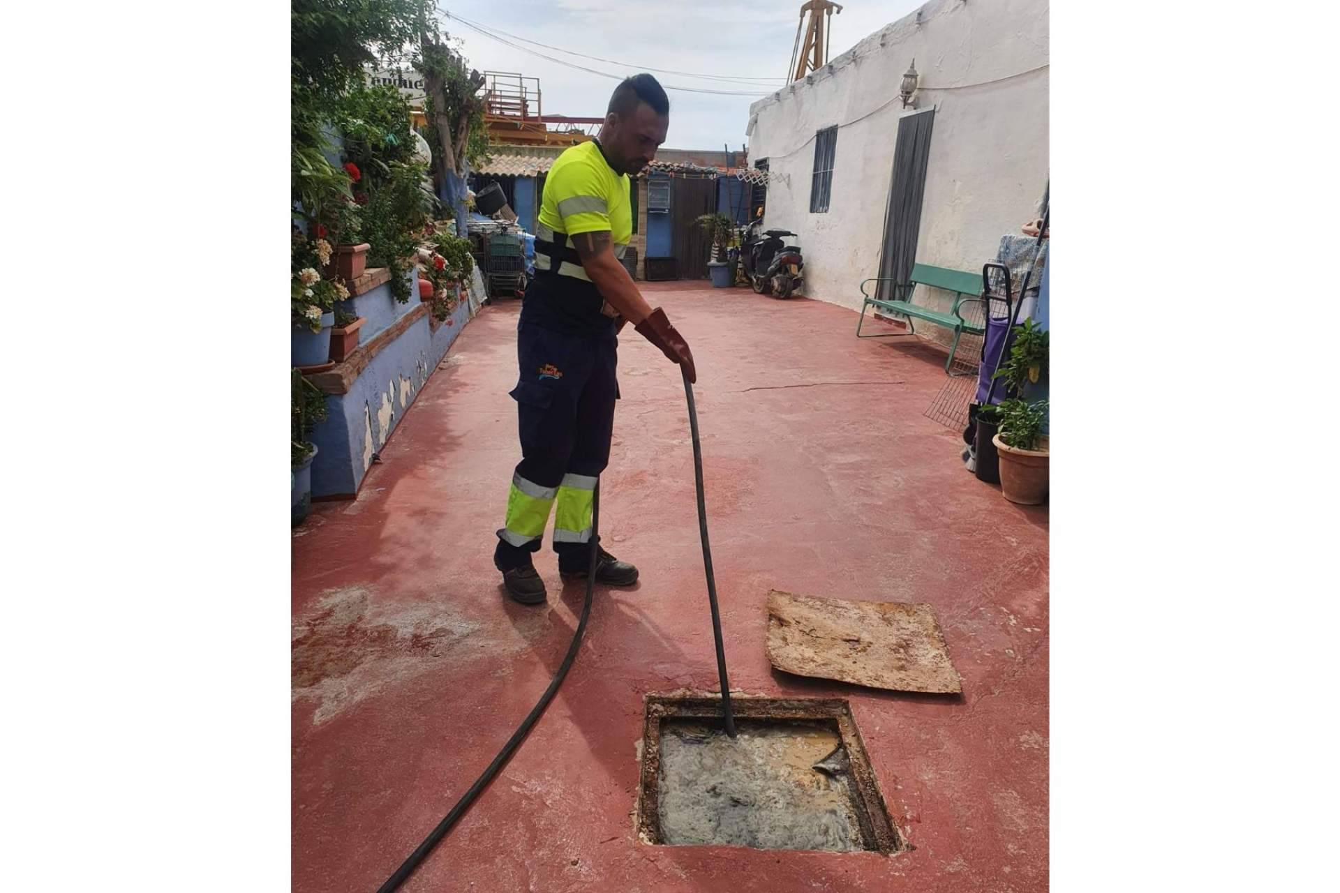 El servicio de desatoro domésticos, comunidades, locales y empresas que ofrece Rey Tuberías