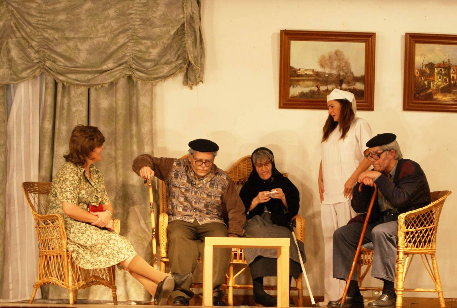 José Cedena se considera el autor teatral de los grupos aficionados