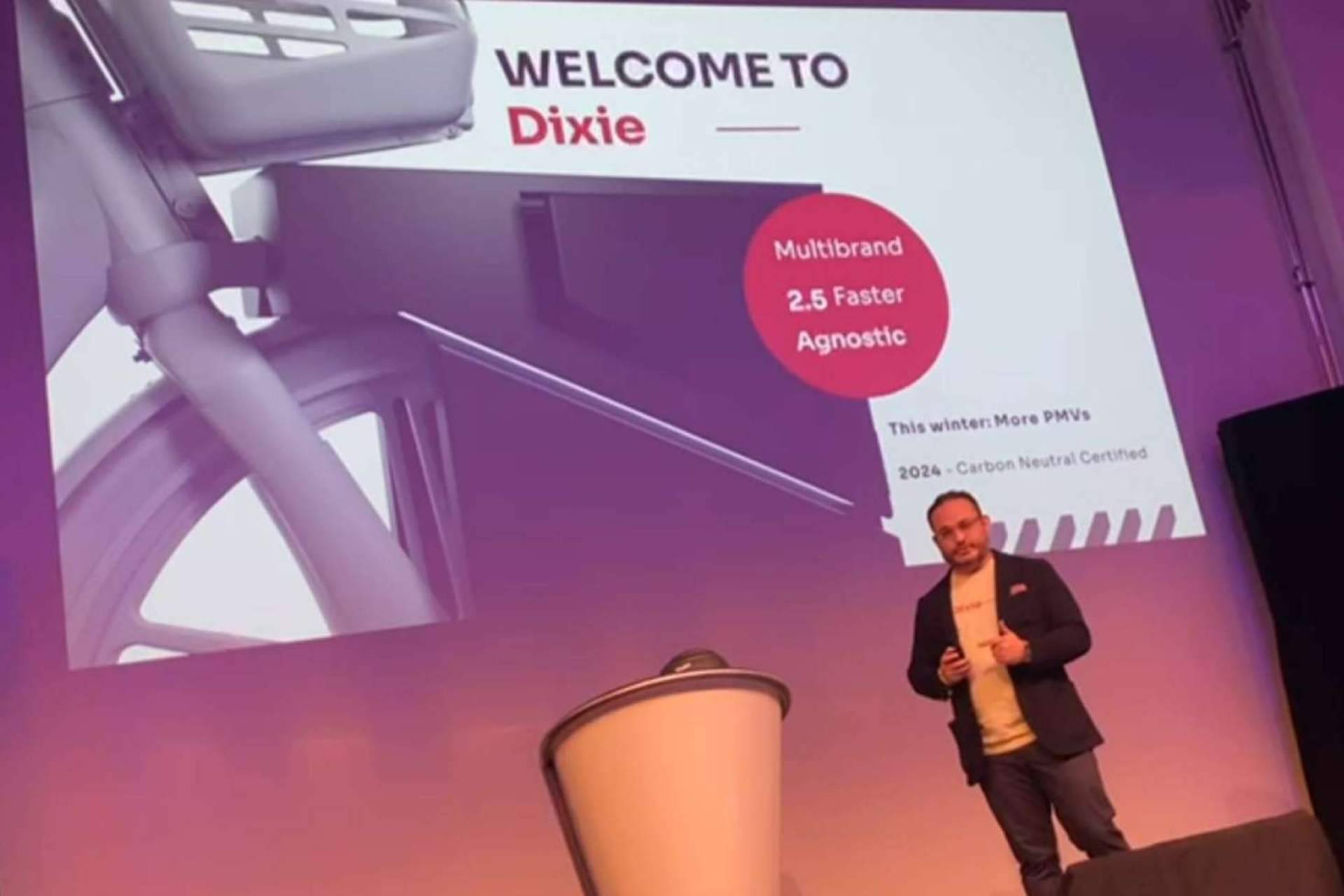 YUP alcanza la mención especial a través de su nuevo parking para micromovilidad en los Micromobility startup awards