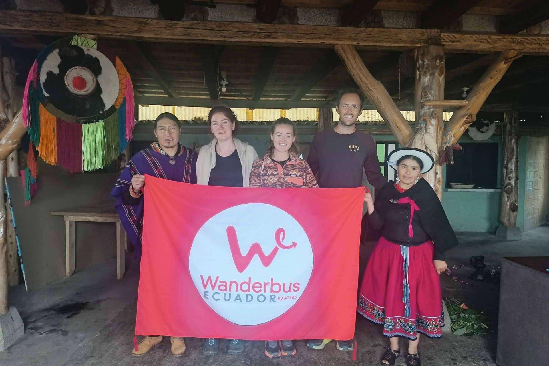 ¿Cómo visitar Ecuador en bus y de manera flexible? WanderBus
