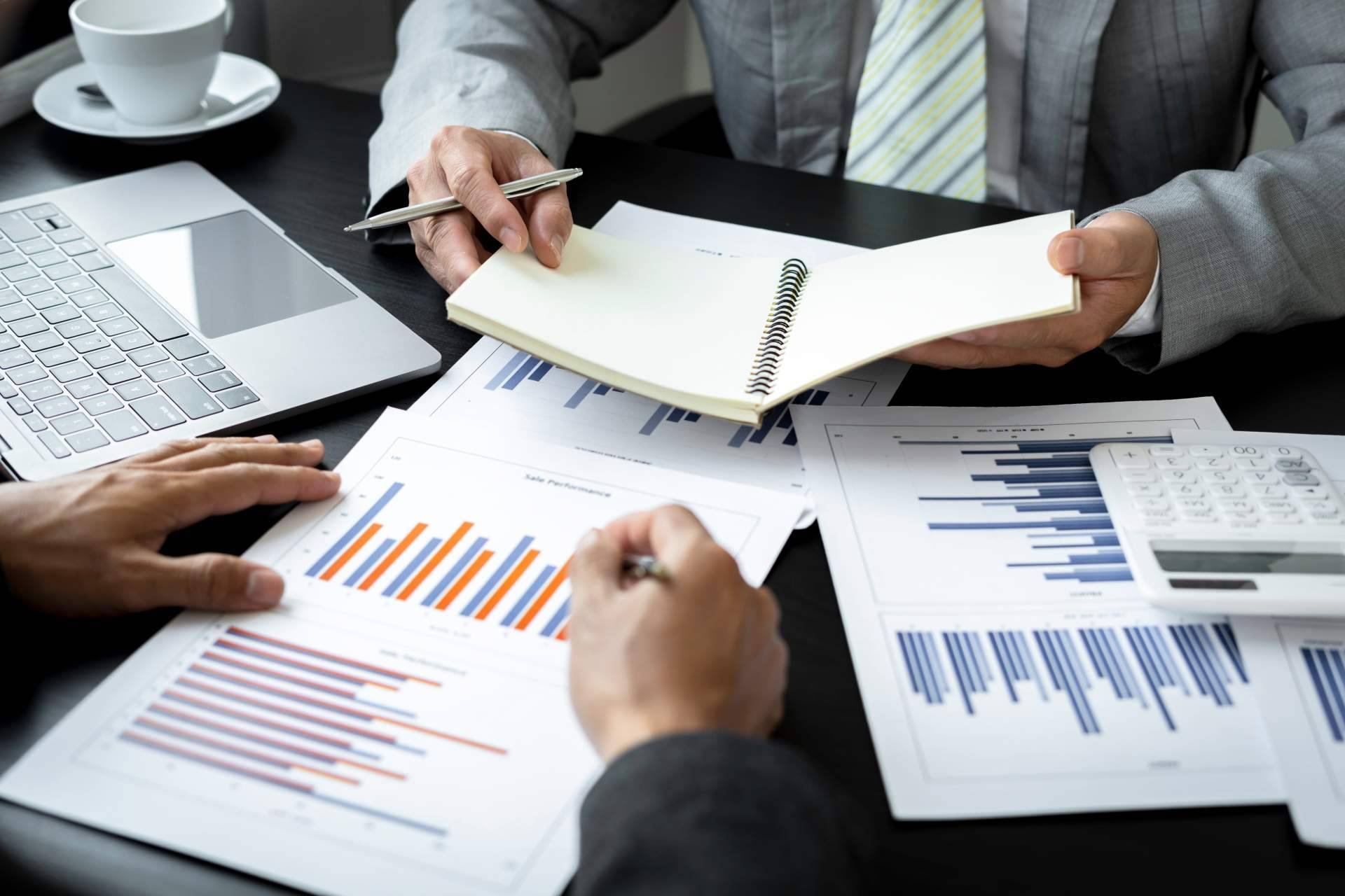 Unión Credit and Guarantee, una entidad financiera que se dedica a otorgar líneas de crédito para empresas business