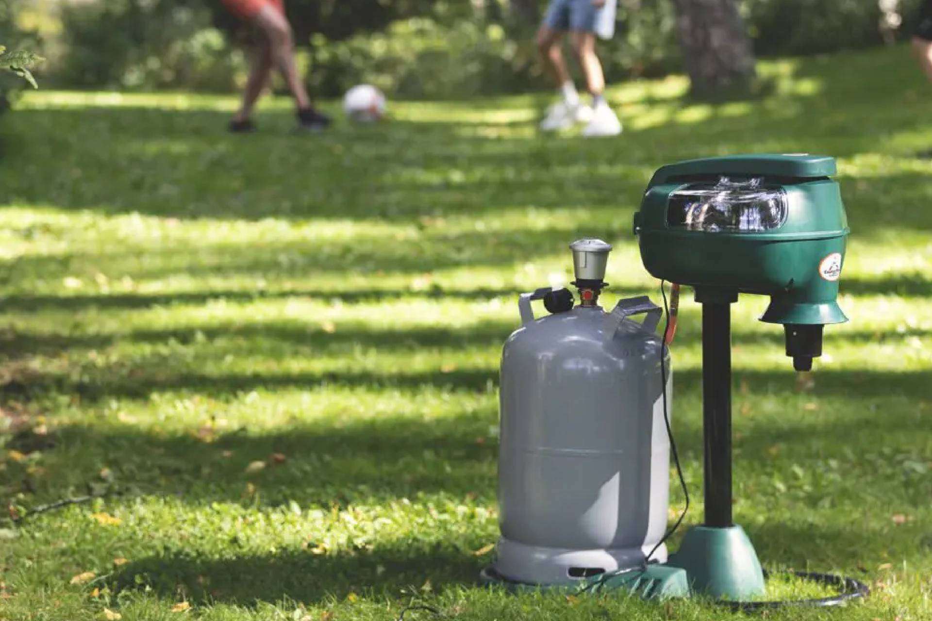 Mosquito Magnet Pioneer y su trampa para mosquitos de jardín