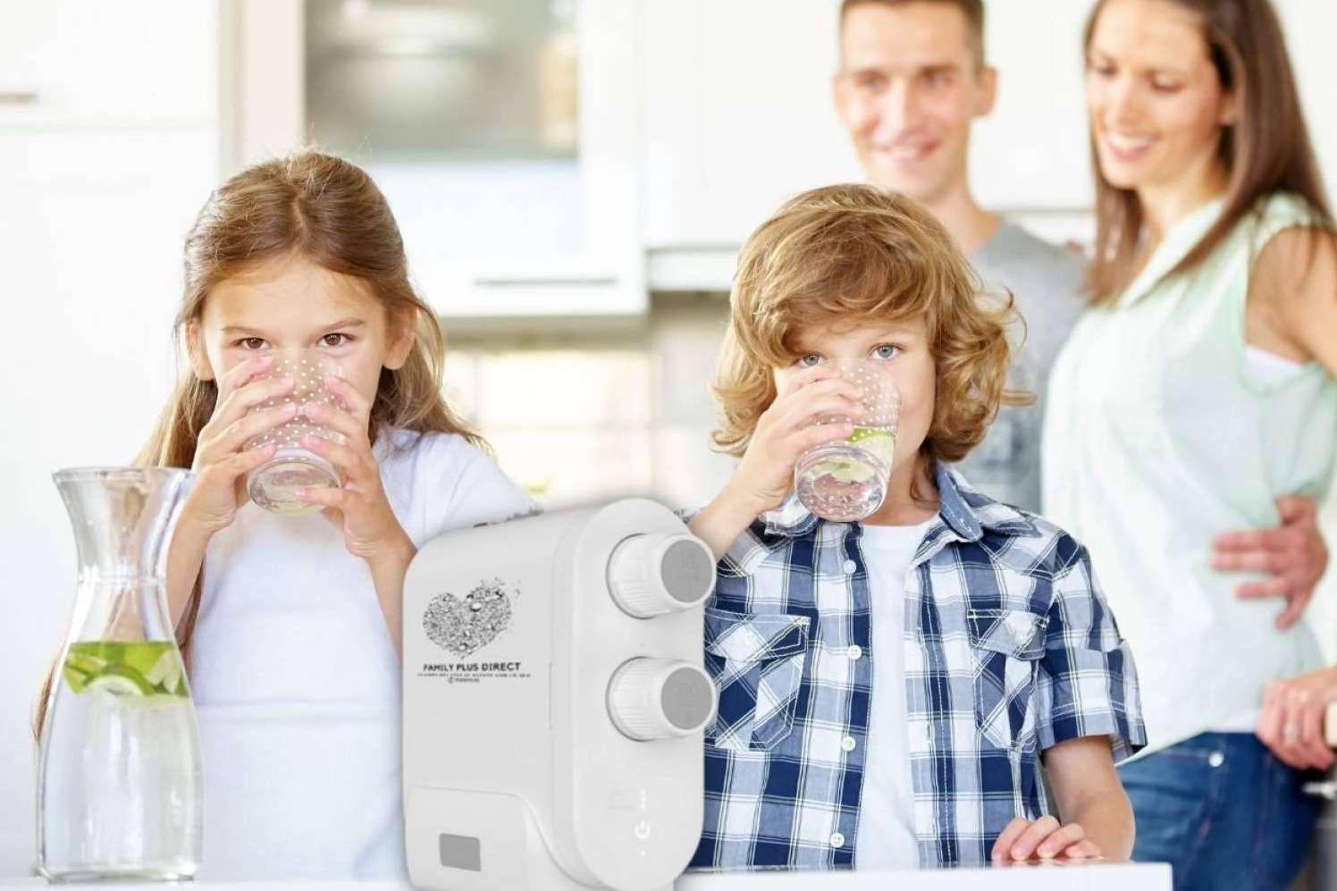 Beber agua del grifo filtrada y la importancia que tiene según Aqua Family Plus