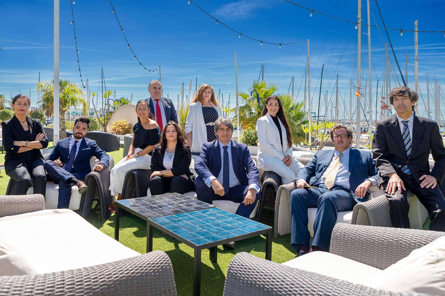 En la costa de Cádiz, una de las mejores inmobiliarias es GILMAR