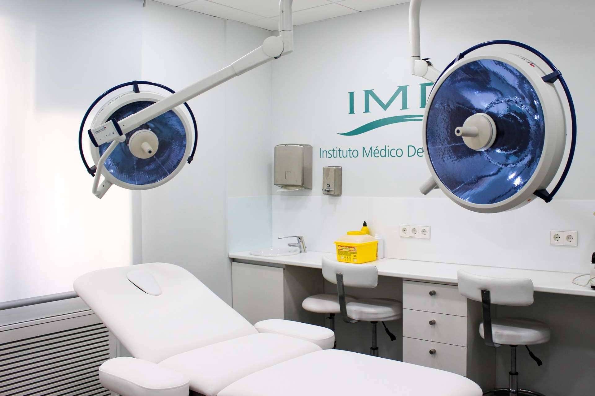 El tratamiento VitaX Regeneración con Minoxidil de IMD Instituto Médico Dermatológico frena la caída capilar